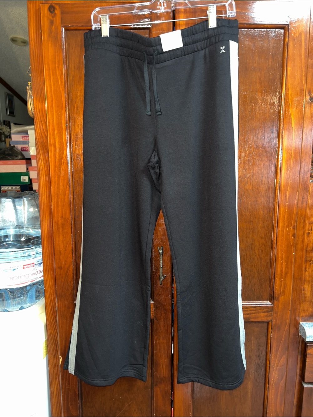 Size 3 XL 22.5P XERSION brand black jogger Capris